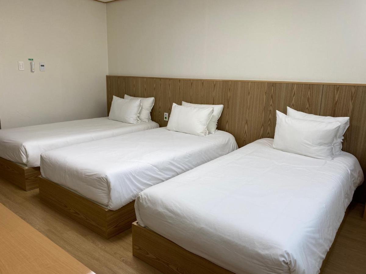 Seogwipo Dongwon Hotel Eksteriør bilde